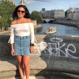 Meet your Posher, Victoria